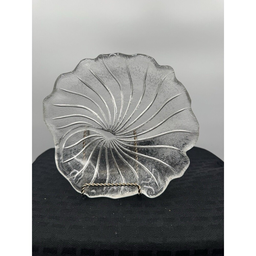 Indiana Glass Lily Pons Clear Glass 7.5" Lily Pad Salad Plate (257)